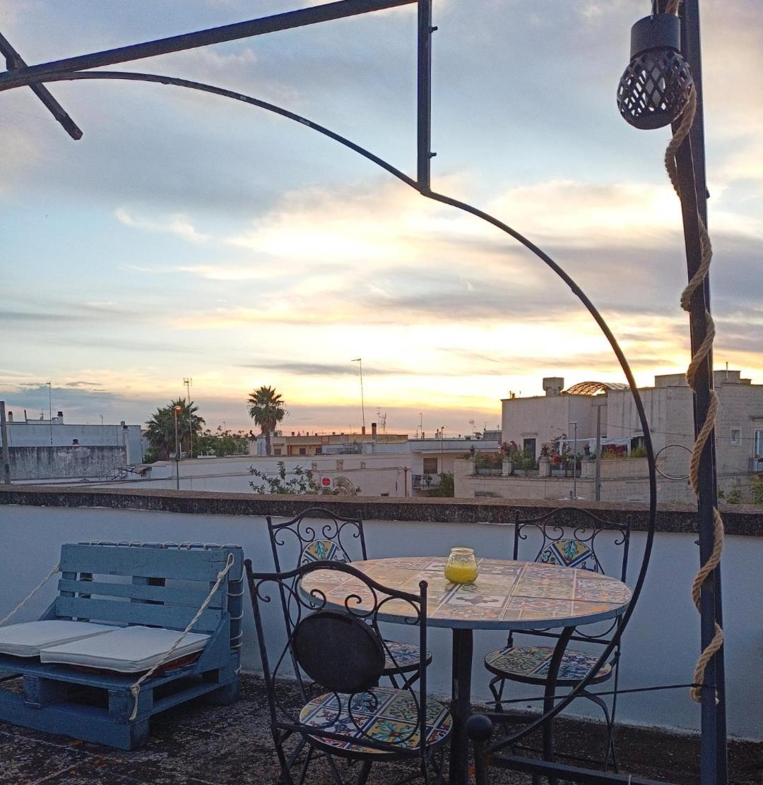 La Terrazza Sul Castello Appartement Palmariggi Buitenkant foto