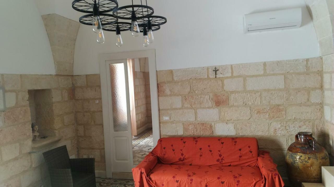 La Terrazza Sul Castello Appartement Palmariggi Buitenkant foto