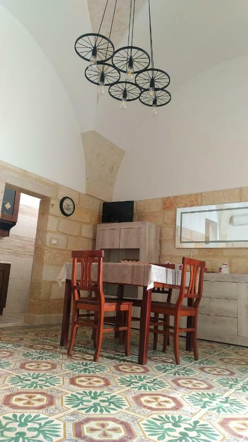 La Terrazza Sul Castello Appartement Palmariggi Buitenkant foto